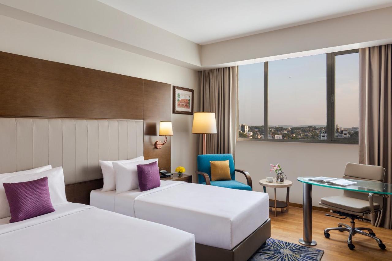 Vivanta تريفِندرم المظهر الخارجي الصورة A room at the hotel