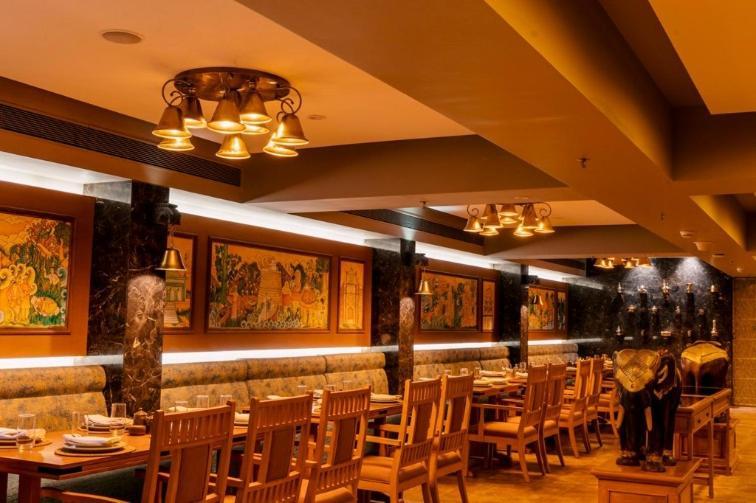 Vivanta تريفِندرم المظهر الخارجي الصورة Interior of the restaurant